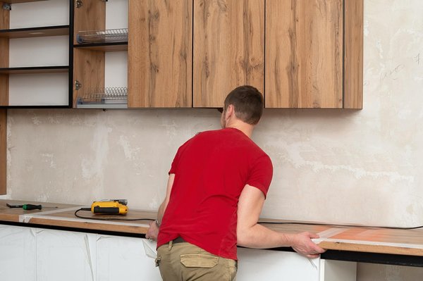 Menuiserie sur mesure : nos astuces pour trouver un bon menuisier