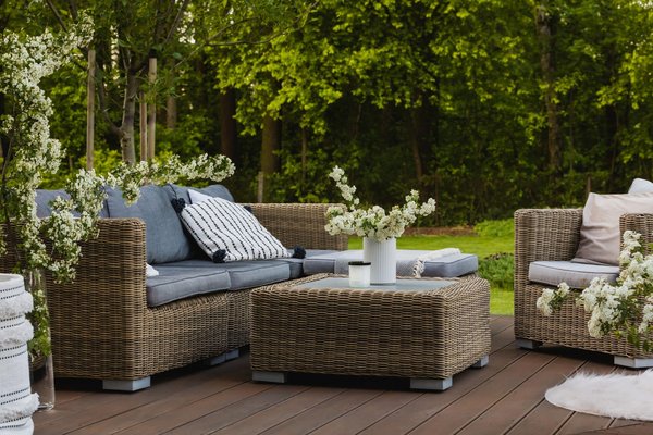 Les tendances actuelles des salons de jardin : découvrez les dernières innovations