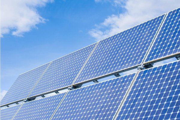 Panneau photovoltaïque en kit - est-ce que c’est une option judicieuse ?
